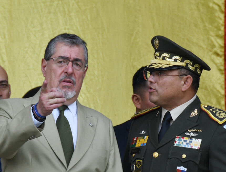 Henry Sáenz afirma que sectores radicales llamaron a militares a dar un golpe de Estado contra Bernardo Arévalo