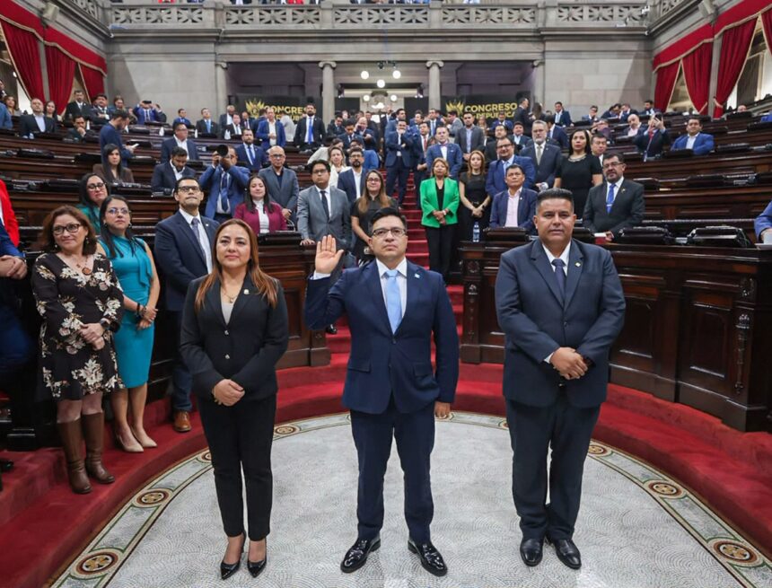 Nuevo contralor ofrece imparcialidad con finiquitos y buscará duplicar auditores